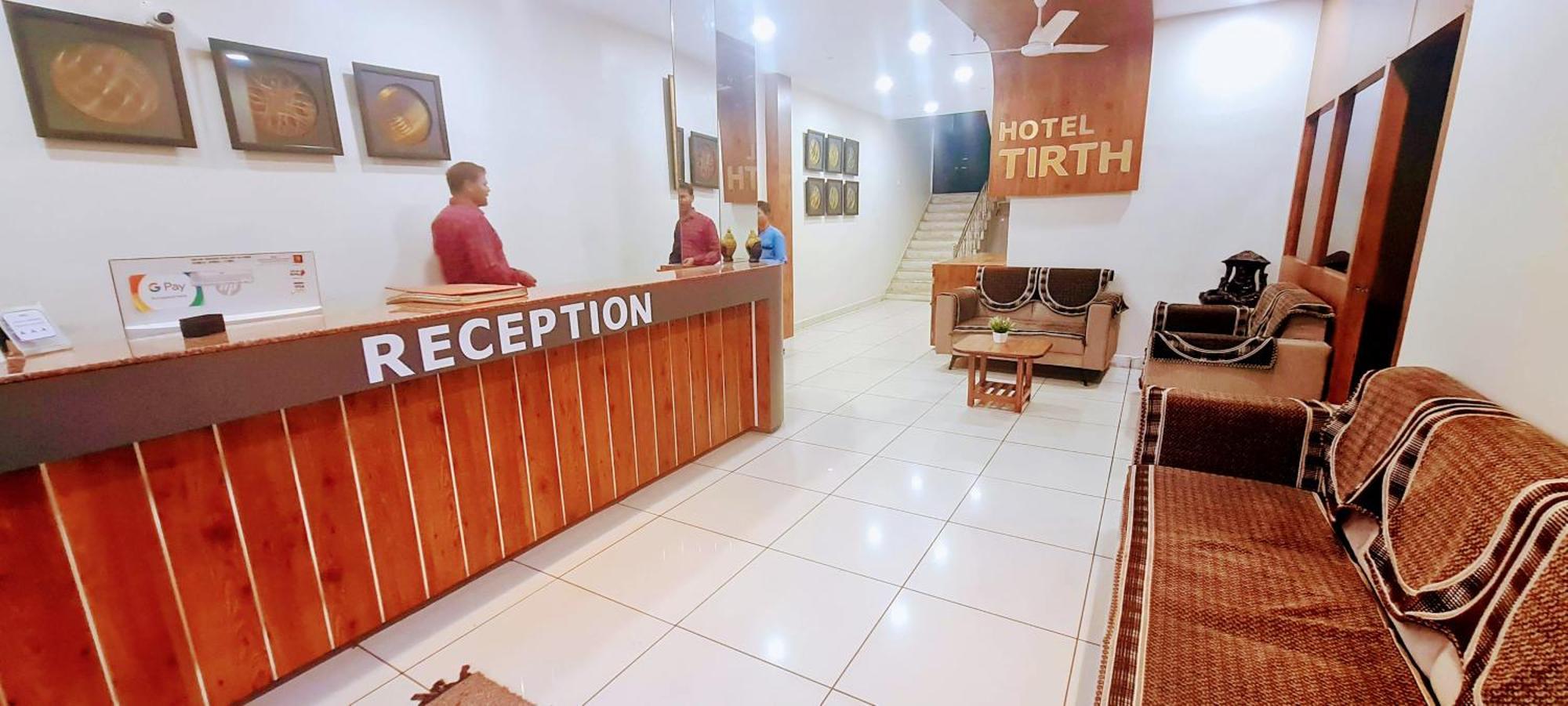Hotel Tirth Ankleshwar Dış mekan fotoğraf